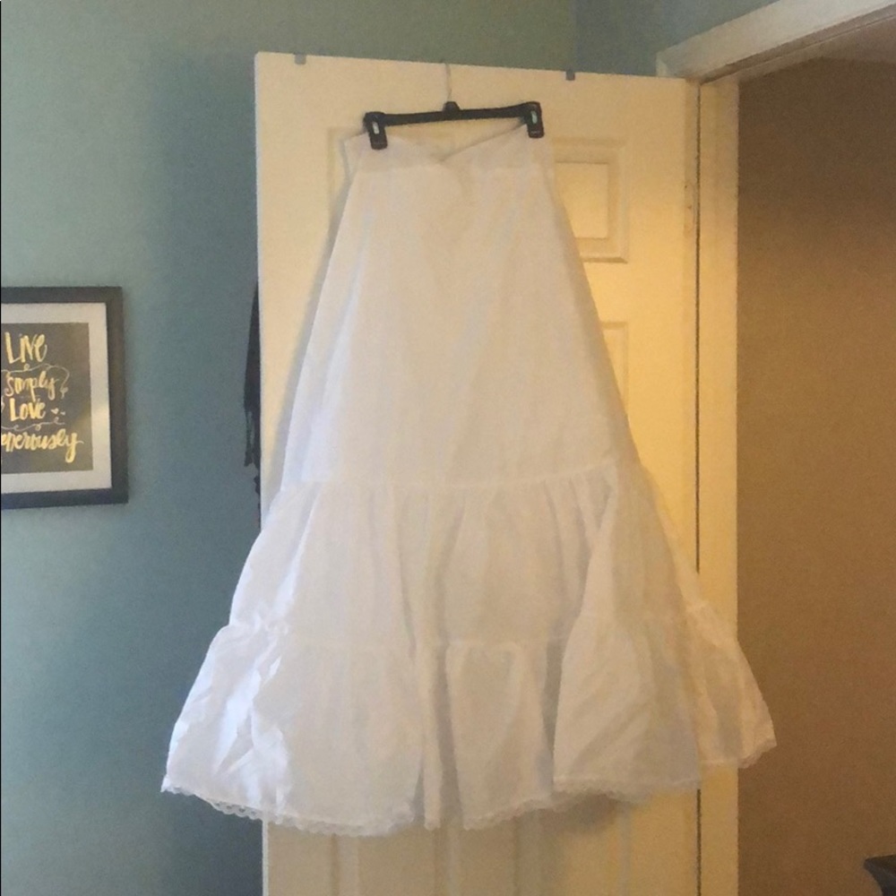 Wedding gown petticoat/slip